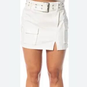 juicy couture Cargo Miniskirt with Belt white Nordstrom collection size 27